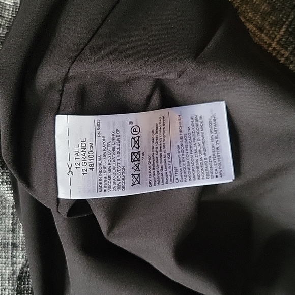 NWT Banana Republic Above the Knee Skirt - Size 12 Tall - Grey - Picture 4 of 6